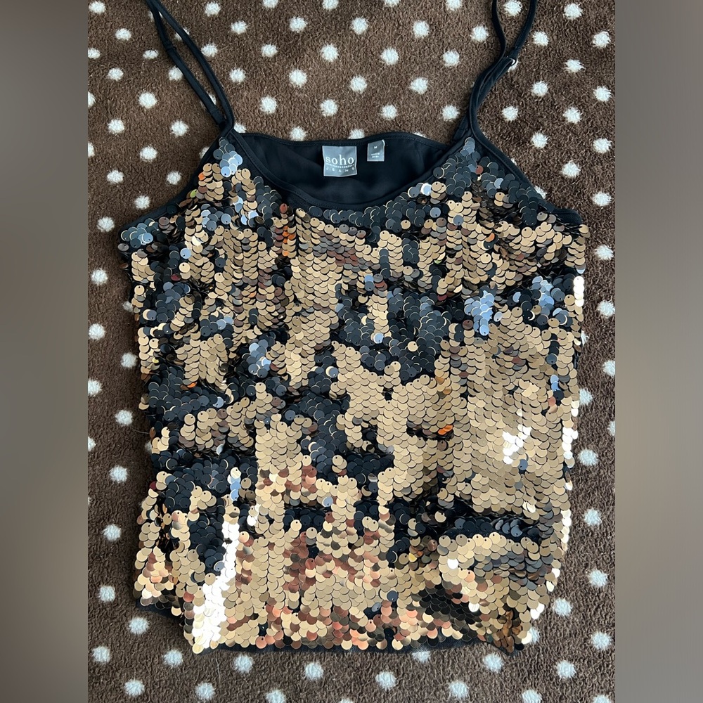 Date night ready! Gold sequin cami shirt, size M!